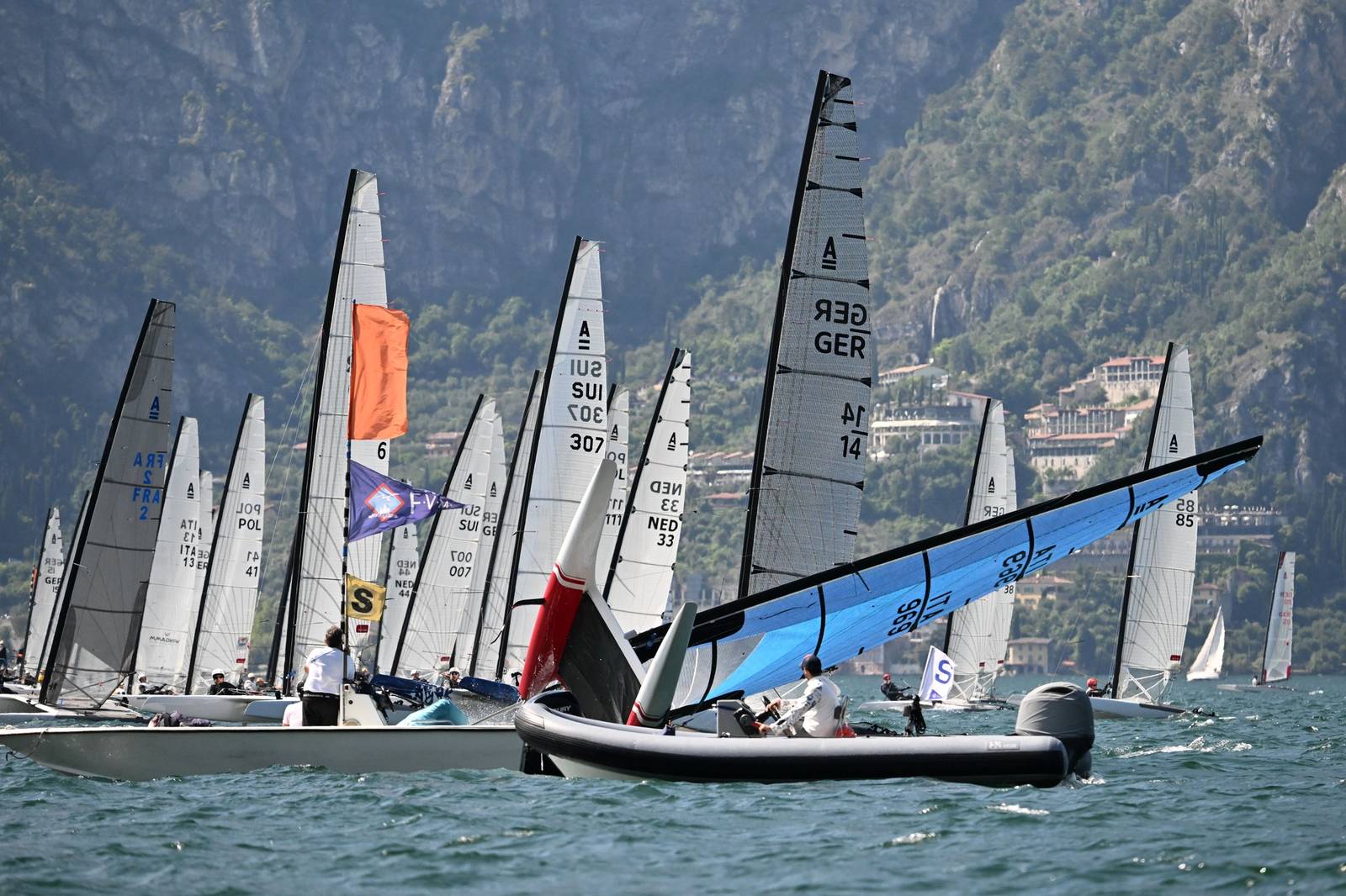 A-Cat GER & NED Nats 2025 @fragliavelamalcesine . Day 2 Results at Catsailingnews web.
